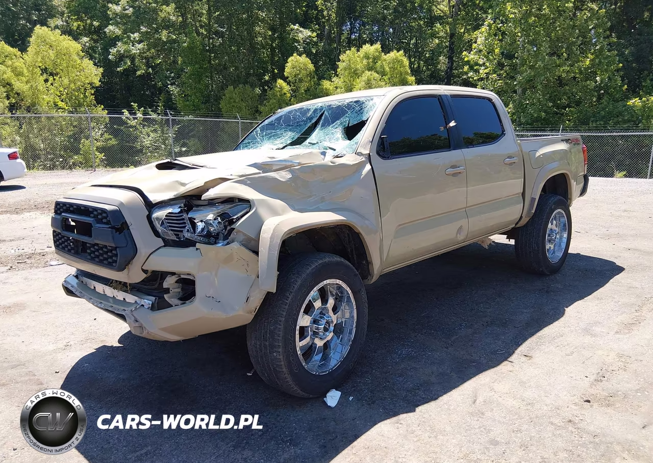 2017 Toyota Tacoma Trd Sport VIN:5TFCZ5AN4HX070419 - 2