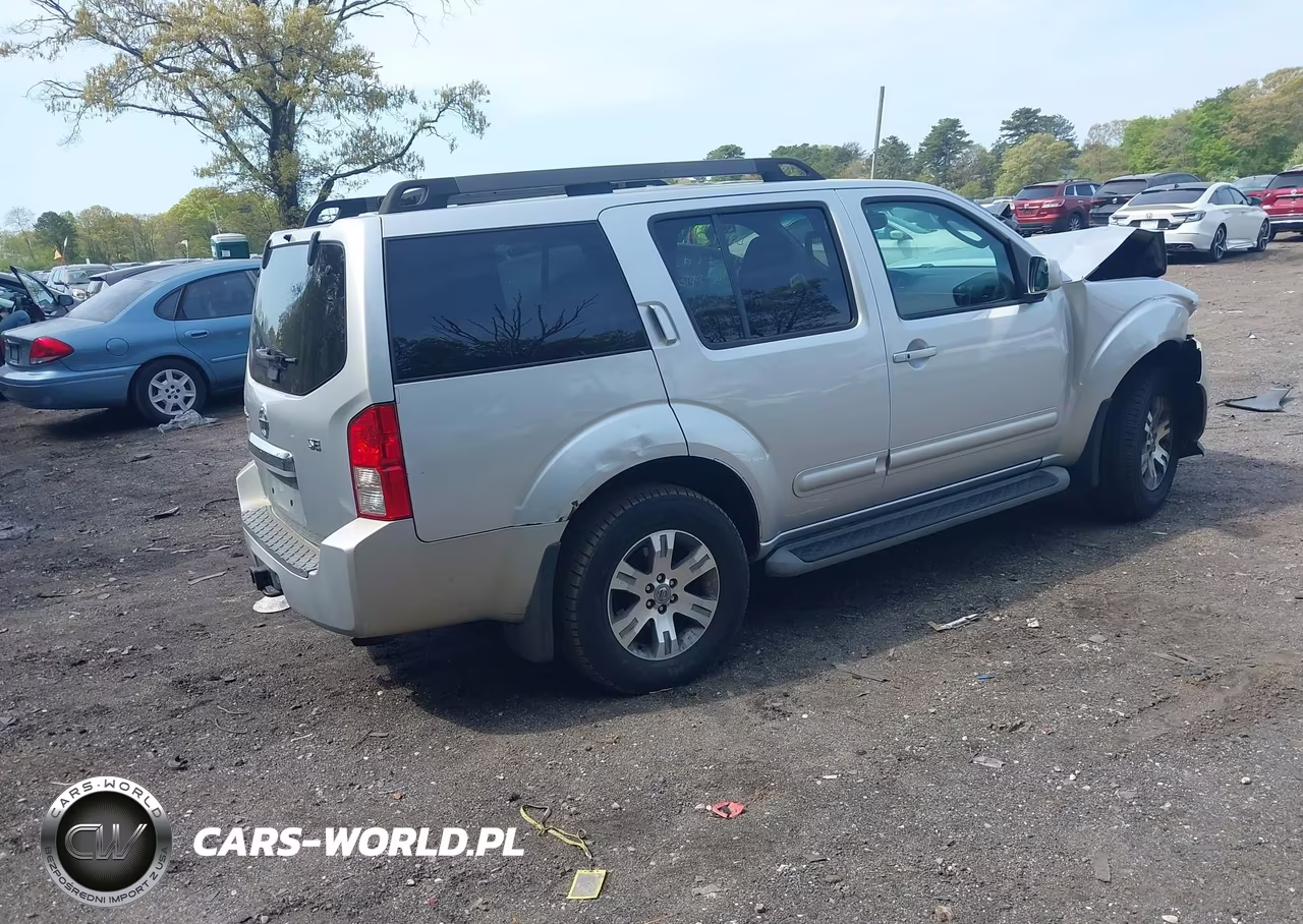 2010 Nissan Pathfinder Se VIN:5N1AR1NBXAC600109 - 4