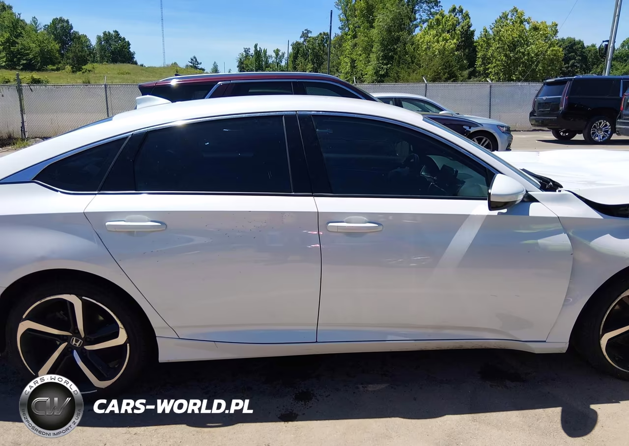 2020 Honda Accord Sport VIN:1HGCV1F3XLA134018 - 14