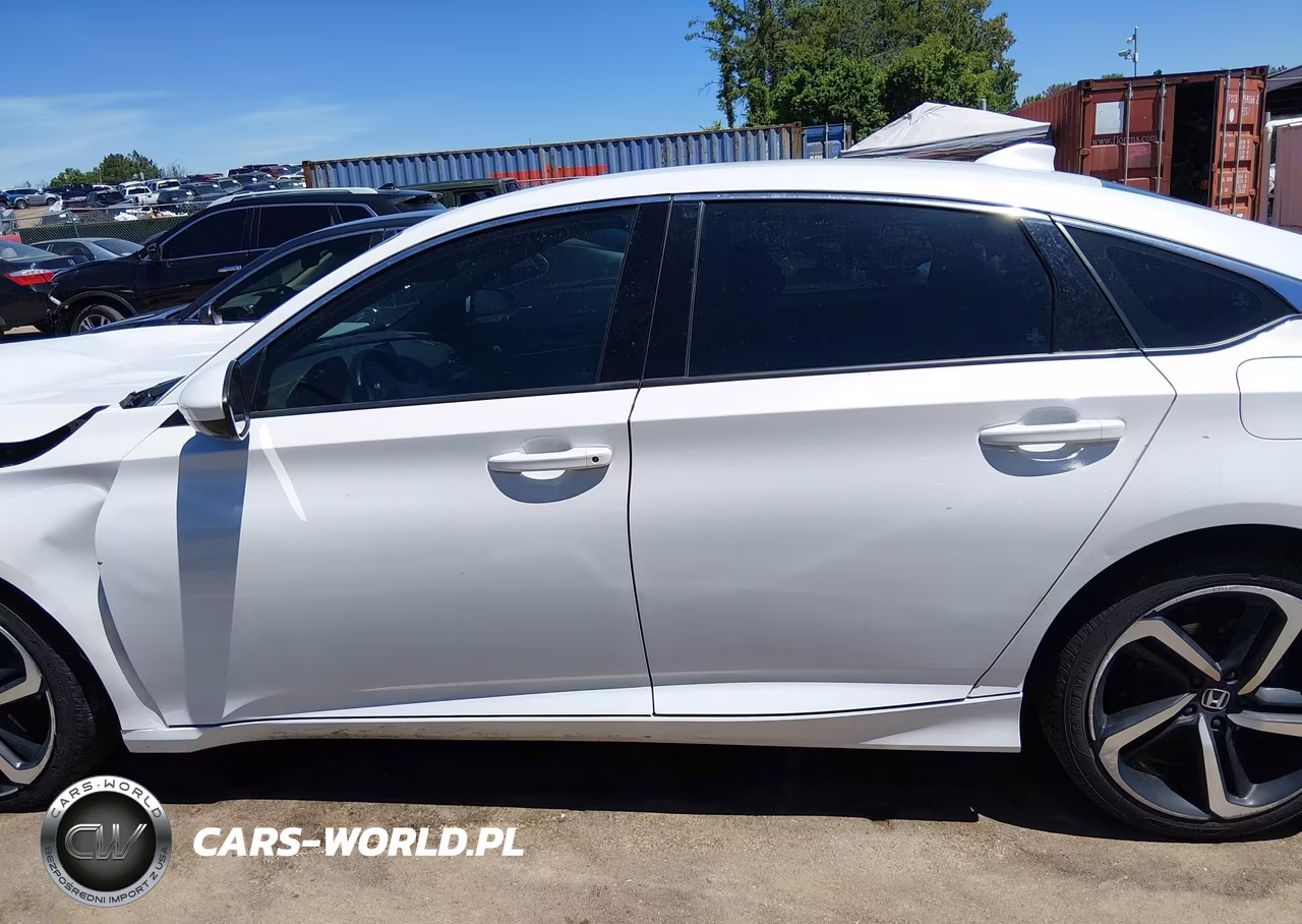 2020 Honda Accord Sport VIN:1HGCV1F3XLA134018 - 15