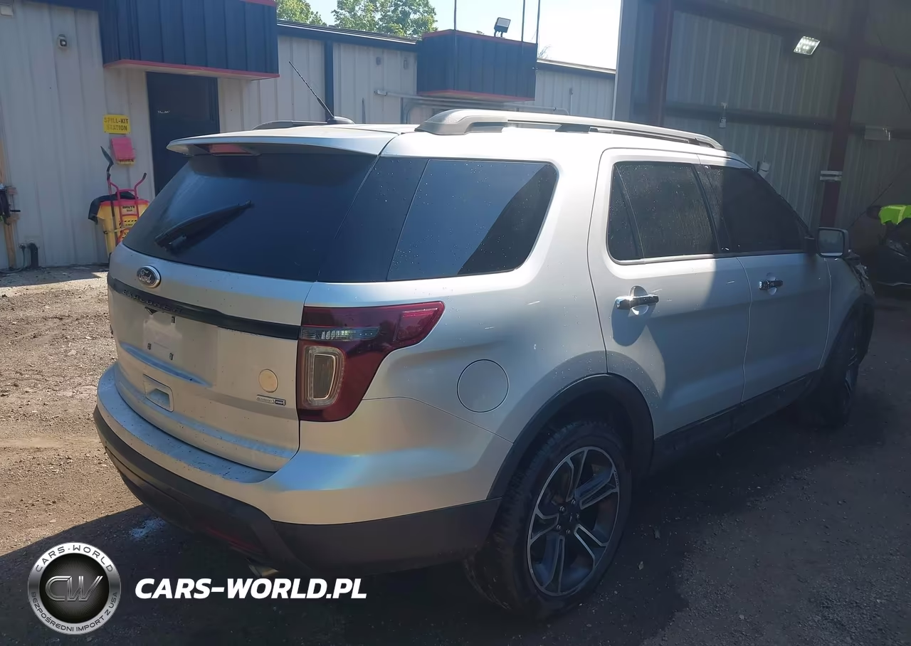 2013 Ford Explorer Sport VIN:1FM5K8GT8DGB82151 - 4