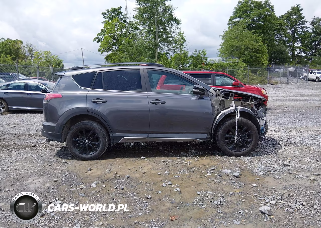 2018 Toyota Rav4 Adventure VIN:2T3RFREV2JW769112 - 14