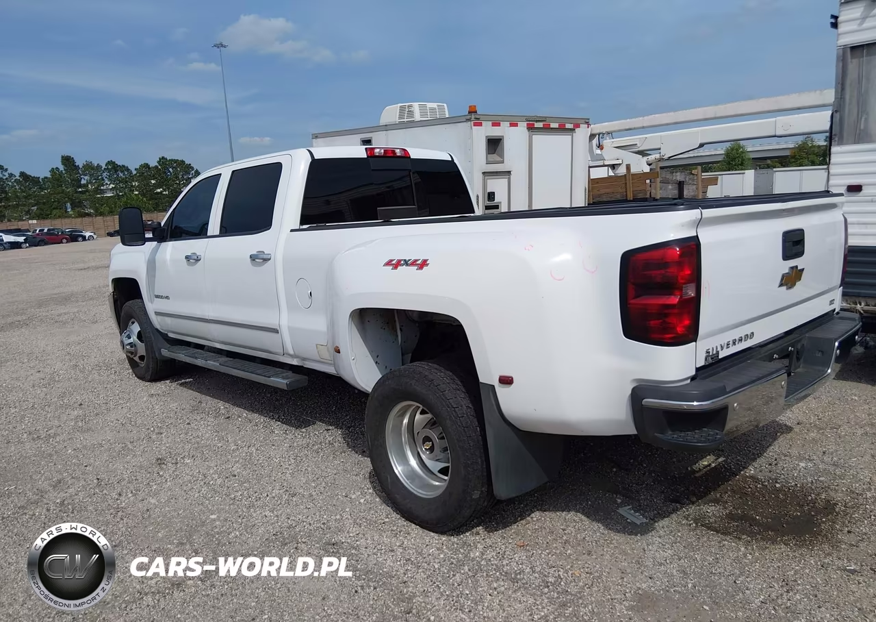 2015 Chevrolet Silverado 3500Hd Ltz VIN:1GC4K0E84FF111912 - 3
