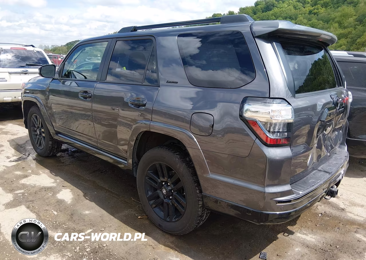 2020 Toyota 4Runner Nightshade Special Edition VIN:JTEBU5JR9L5776119 - 3