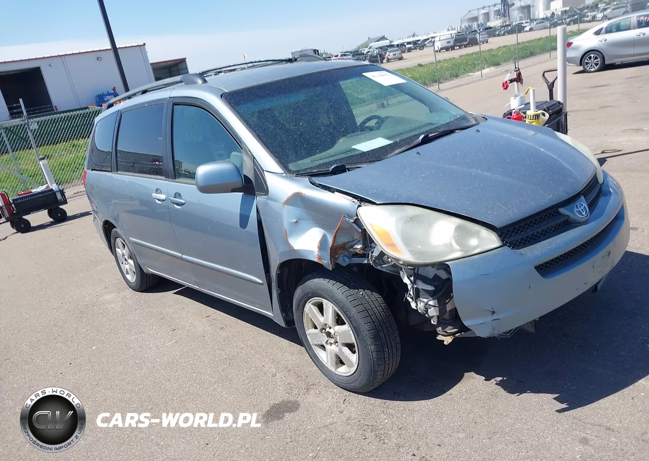 Główne zdjęcie 2004 Toyota Sienna Xle