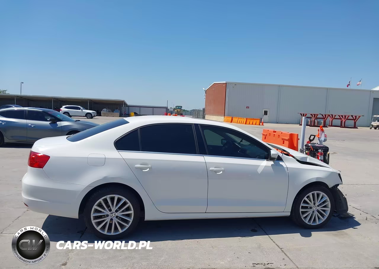 2013 Volkswagen Jetta 2.0L Tdi VIN:3VWLL7AJXDM350952 - 14