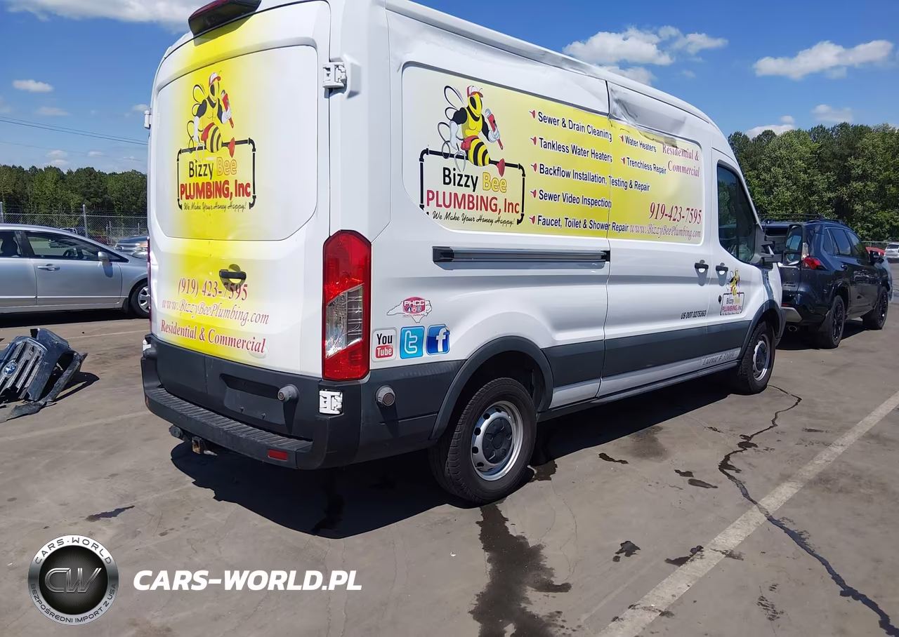 2018 Ford Transit-250 VIN:1FTYR2CM3JKA09252 - 4