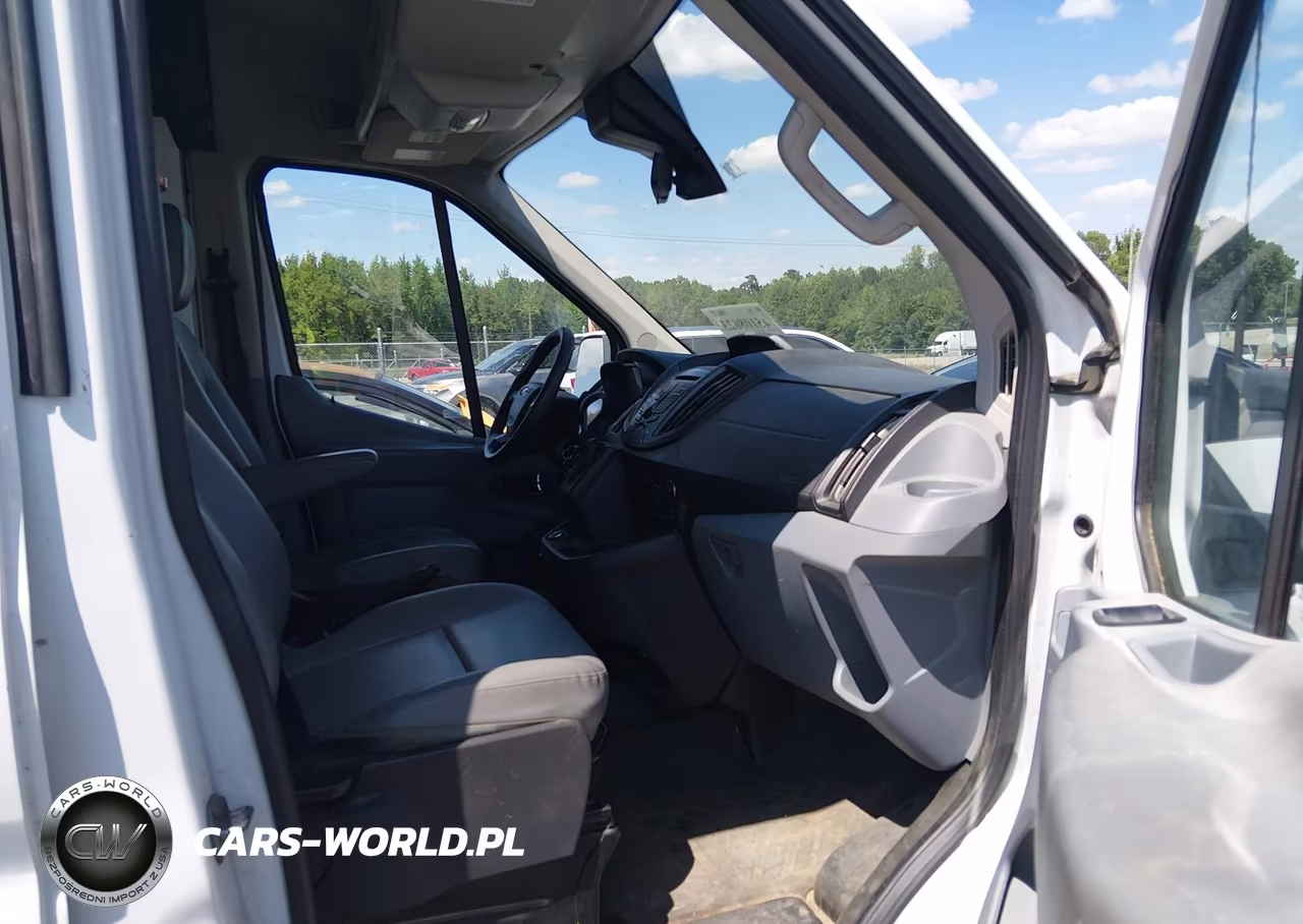2018 Ford Transit-250 VIN:1FTYR2CM3JKA09252 - 5