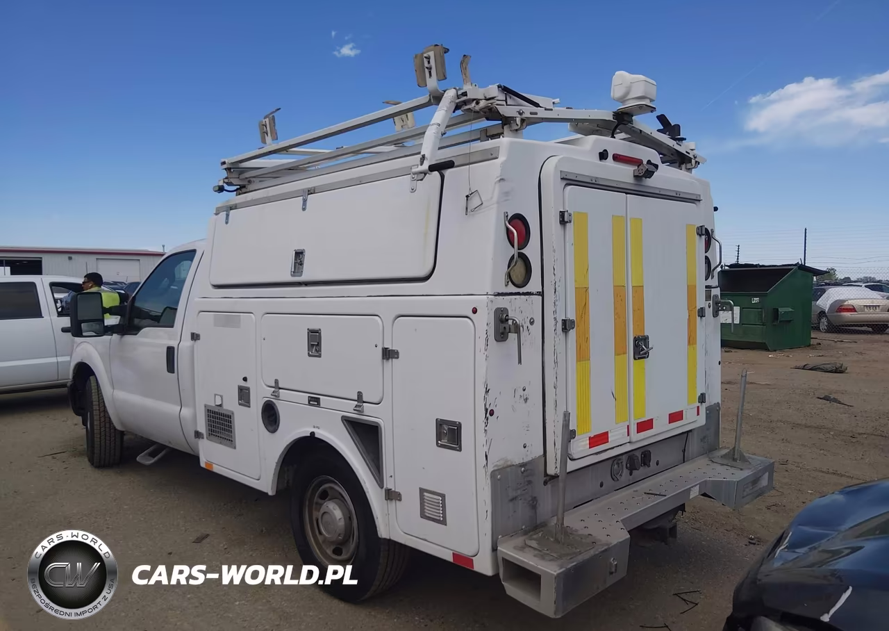 2013 Ford F350 Utility - Service Truck VIN:1FDRF3A63DEB92674 - 3
