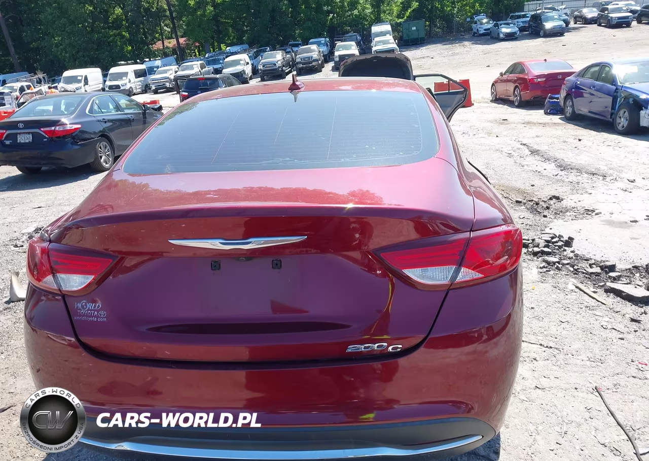 2015 Chrysler 200 C VIN:1C3CCCCB8FN662797 - 16