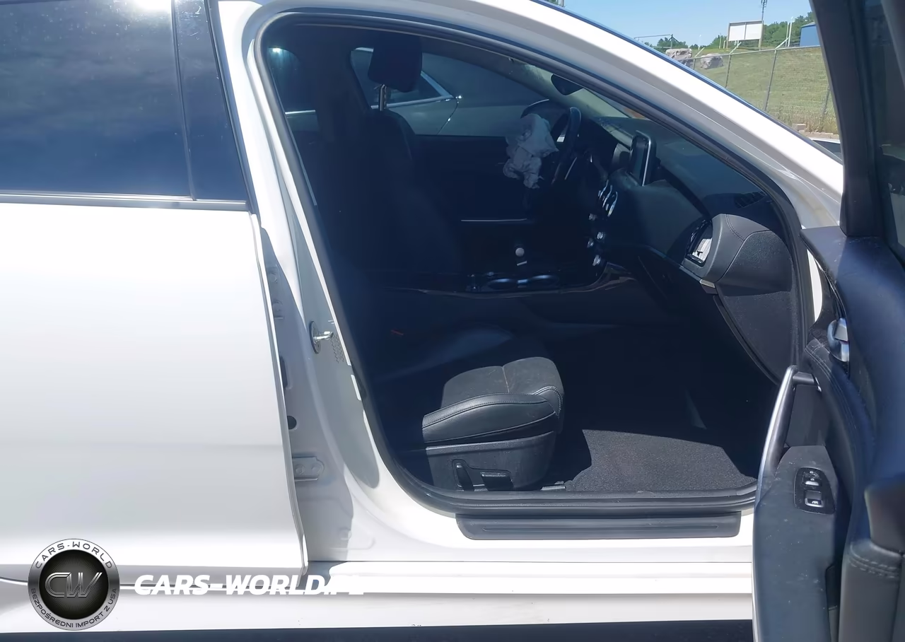 2018 Kia Stinger VIN:KNAE15LA9J6039380 - 5