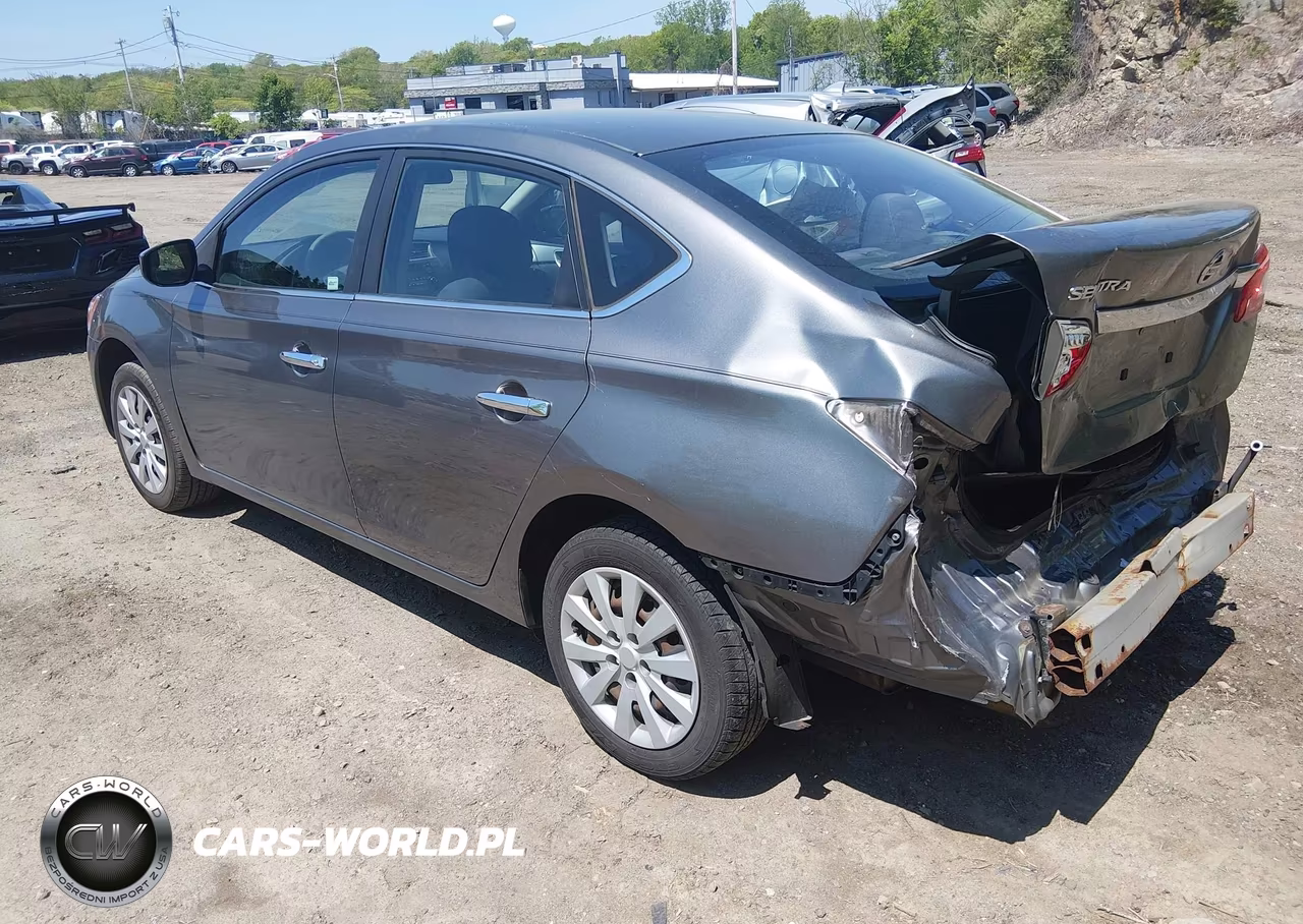2015 Nissan Sentra S VIN:3N1AB7AP8FY304522 - 3
