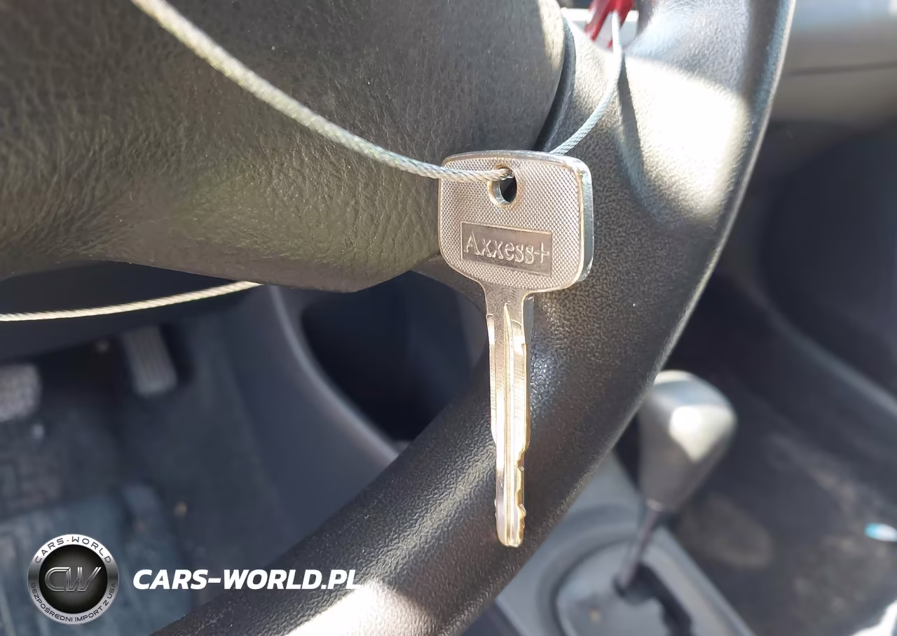 2008 Toyota Yaris VIN:JTDBT923381284757 - 11