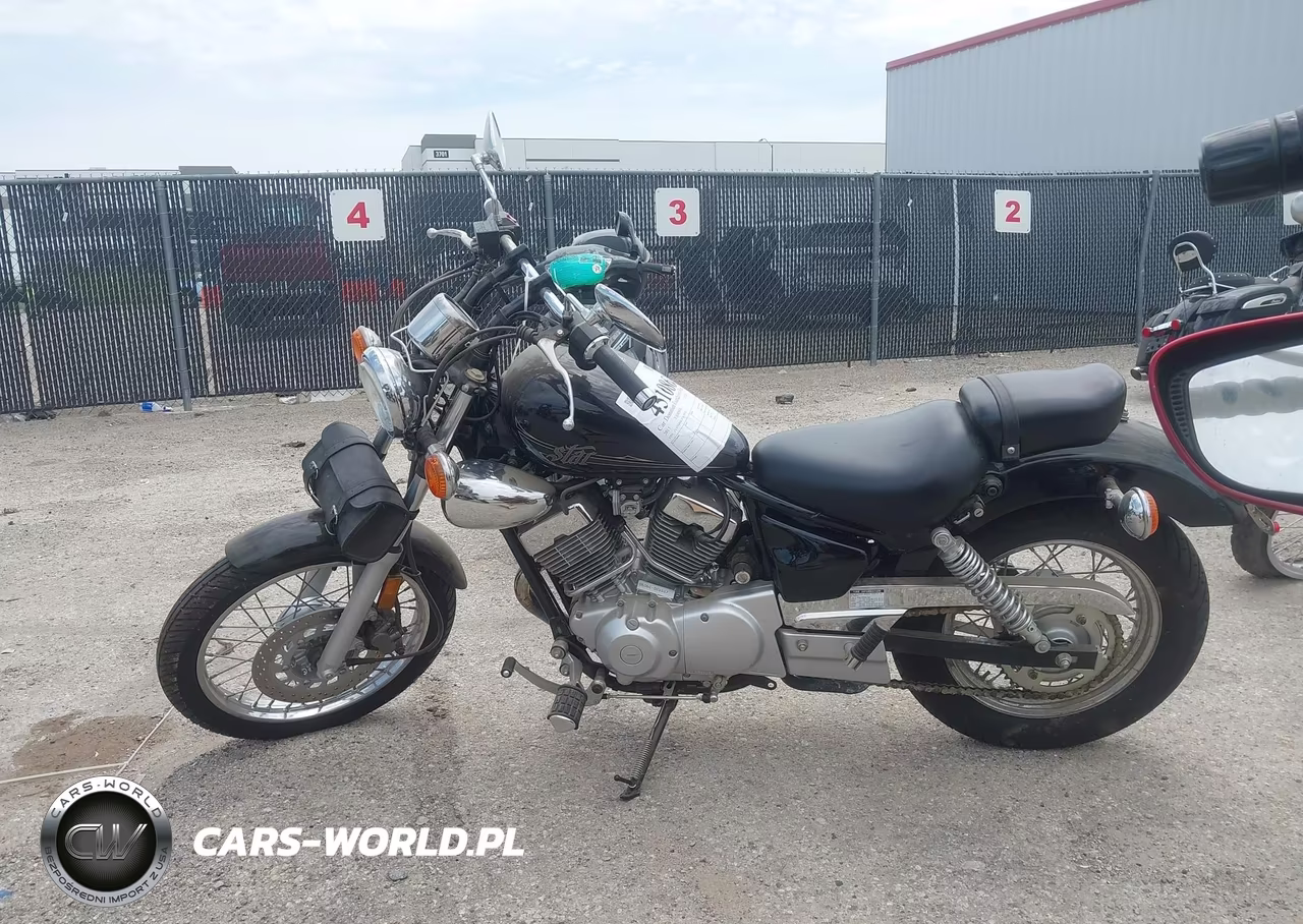 2015 Yamaha Xv250 VIN:JYAVG04E3FA018918 - 13