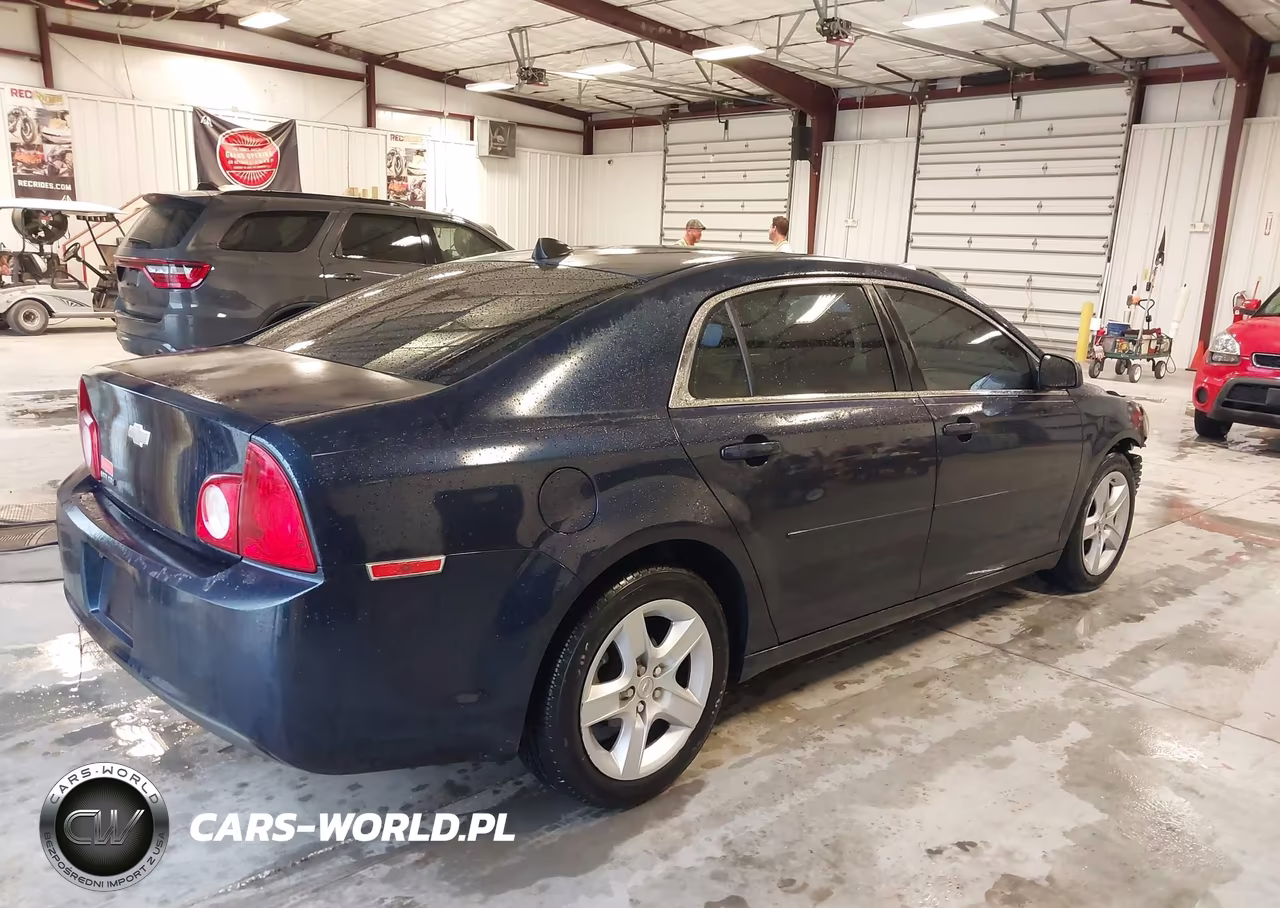 2012 Chevrolet Malibu Ls VIN:1G1ZB5E08CF239376 - 4