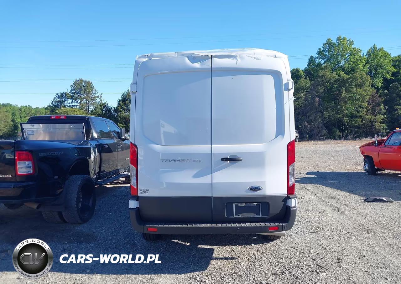 2025 Ford Transit-250 VIN:1FTBR1C84SKA96390 - 17