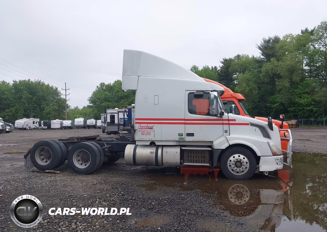 2016 Volvo Vn Vnl VIN:4V4NC9EH3GN975240 - 13