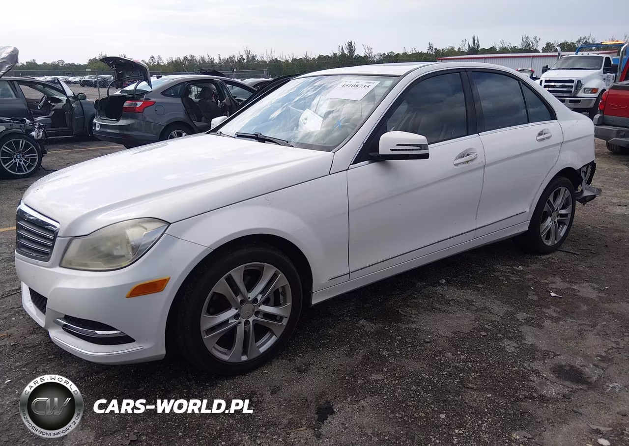 2014 Mercedes-Benz C 250 Luxury VIN:WDDGF4HB6EA958111 - 2