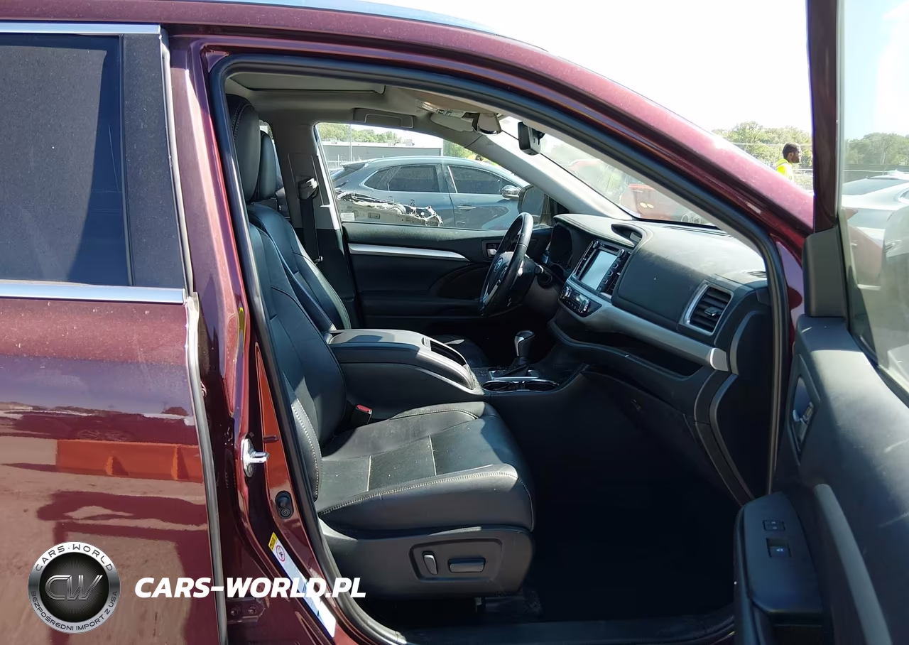 2019 Toyota Highlander Xle VIN:5TDJZRFH7KS954465 - 5