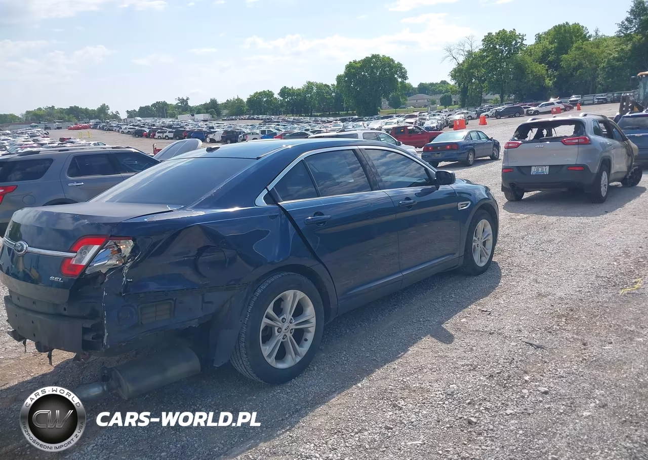 2016 Ford Taurus Se VIN:1FAHP2D80GG134654 - 4
