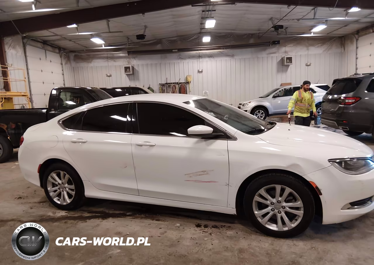 2015 Chrysler 200 Limited VIN:1C3CCCAB9FN741155 - 13