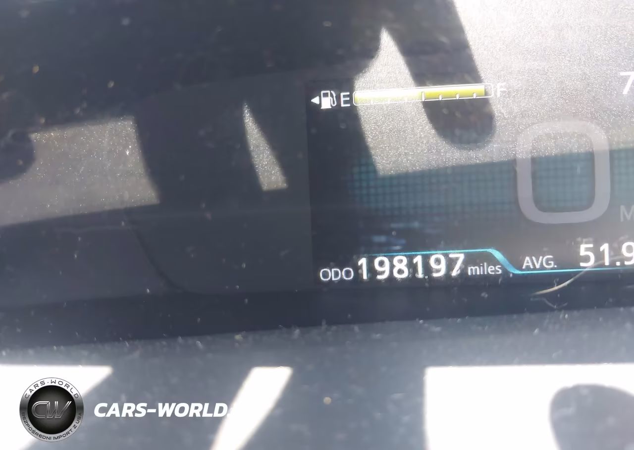 2016 Toyota Prius Two VIN:JTDKBRFU6G3508273 - 15