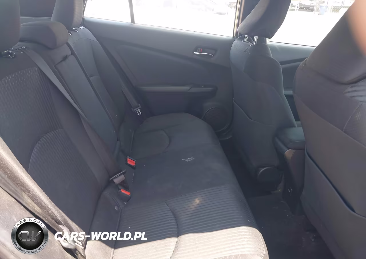 2016 Toyota Prius Two VIN:JTDKBRFU6G3508273 - 8