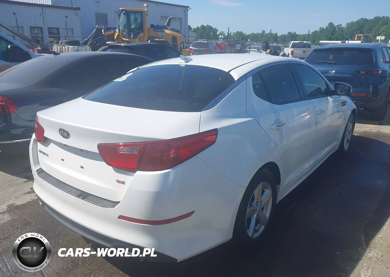 2015 Kia Optima Lx VIN:KNAGM4A79F5653621 - 4