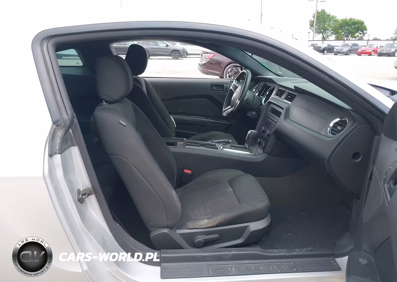2014 Ford Mustang V6 VIN:1ZVBP8AM0E5239866 - 5