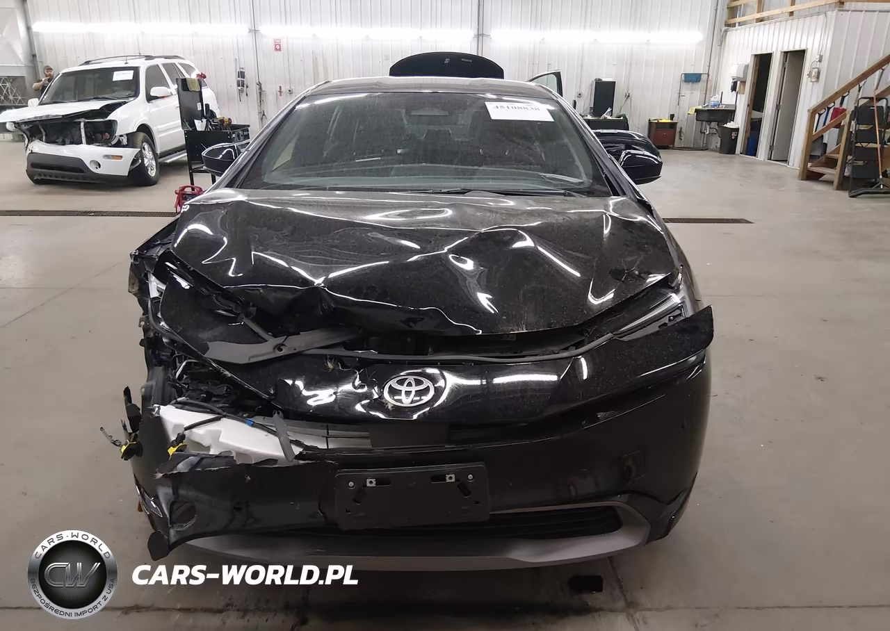 2024 Toyota Prius Xle Awd-E VIN:JTDADABU5R3022621 - 13