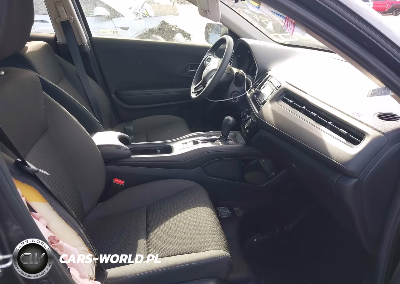 2019 Honda Hr-V Lx VIN:3CZRU6H38KG709328 - 5