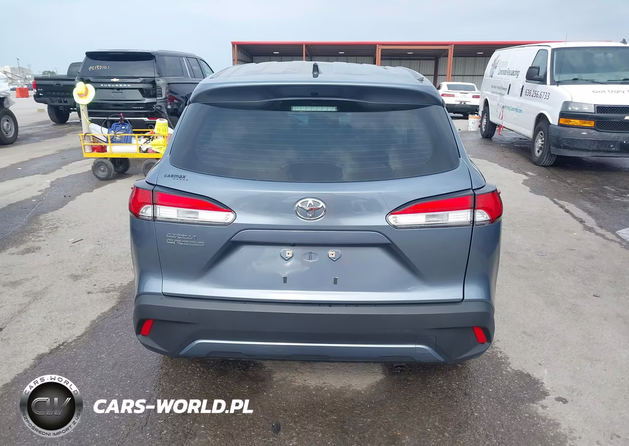 2022 Toyota Corolla Cross L VIN:7MUAAAAGXNV030989 - 16