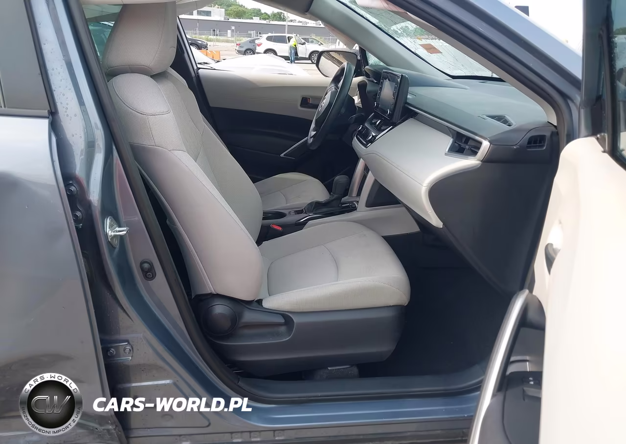 2022 Toyota Corolla Cross L VIN:7MUAAAAGXNV030989 - 5