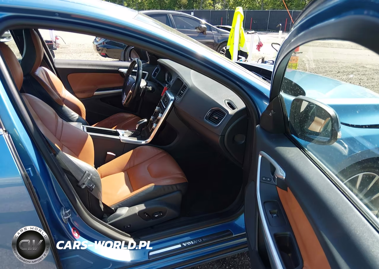 2015 Volvo S60 T5 Premier VIN:YV140MFK7F1347775 - 5
