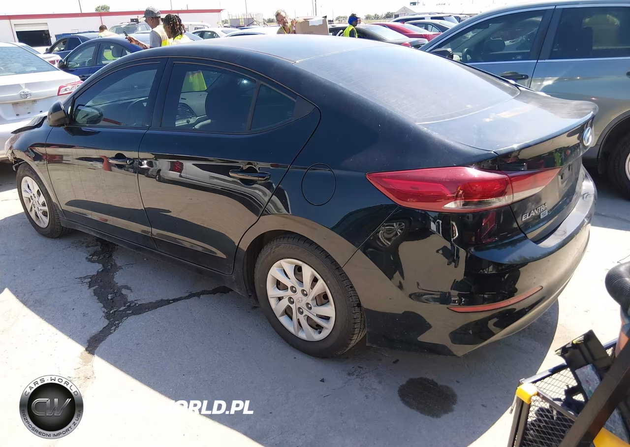 2018 Hyundai Elantra Se VIN:5NPD74LF6JH350936 - 3