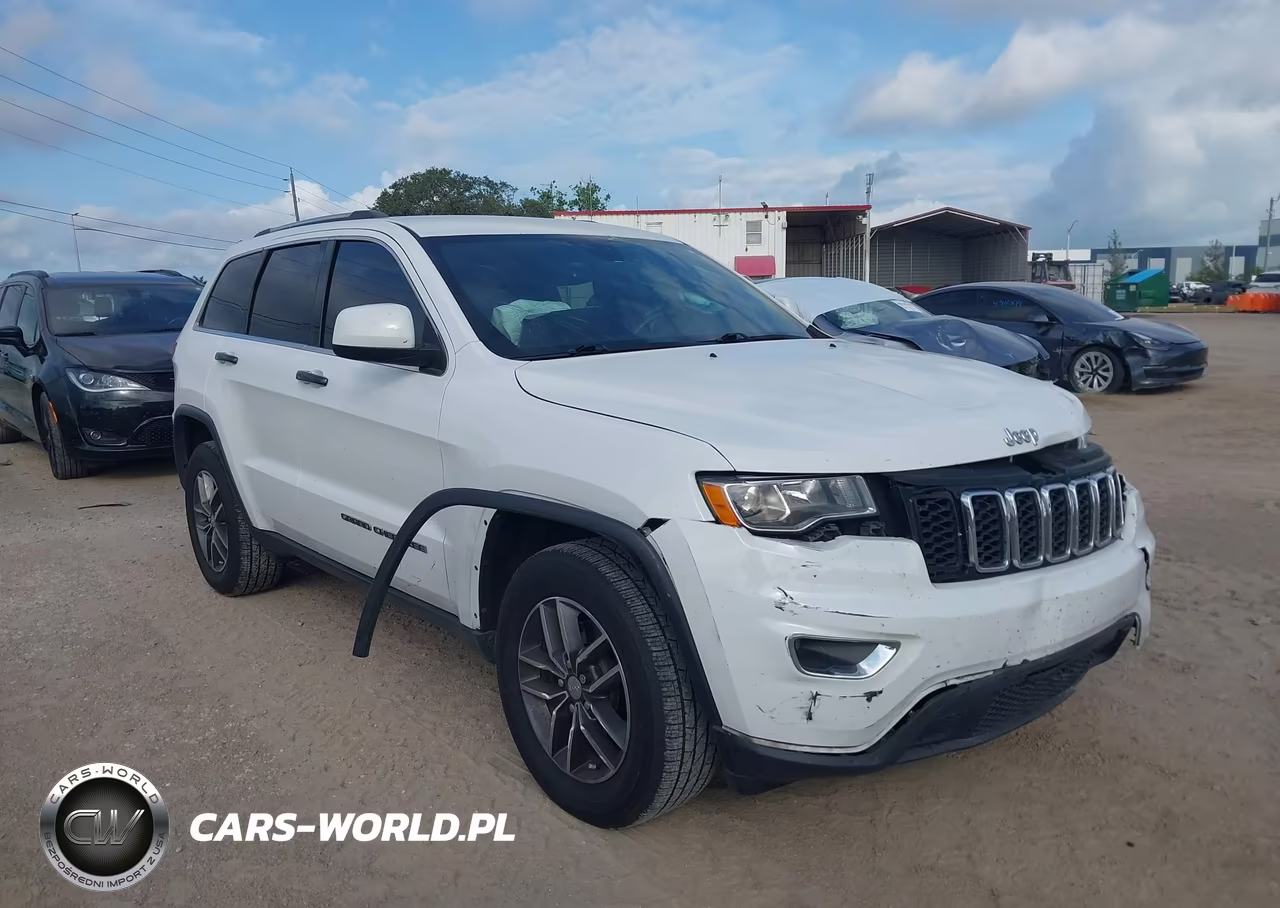 2018 Jeep Grand Cherokee Laredo E 4X2