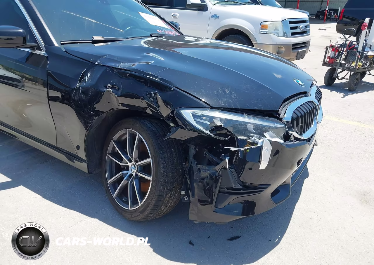 2021 BMW 330I xDrive VIN:3MW5R7J07M8B81674 - 17