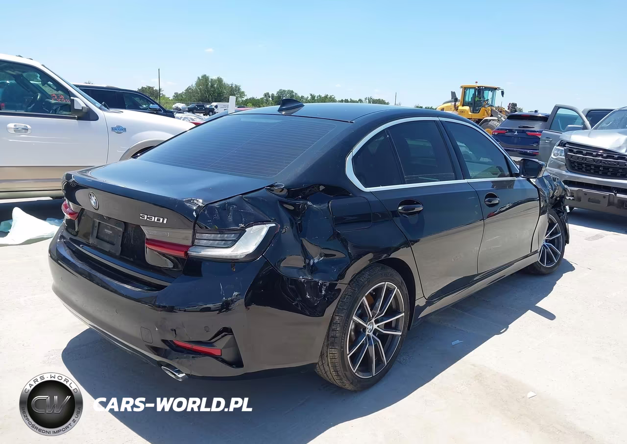 2021 BMW 330I xDrive VIN:3MW5R7J07M8B81674 - 4