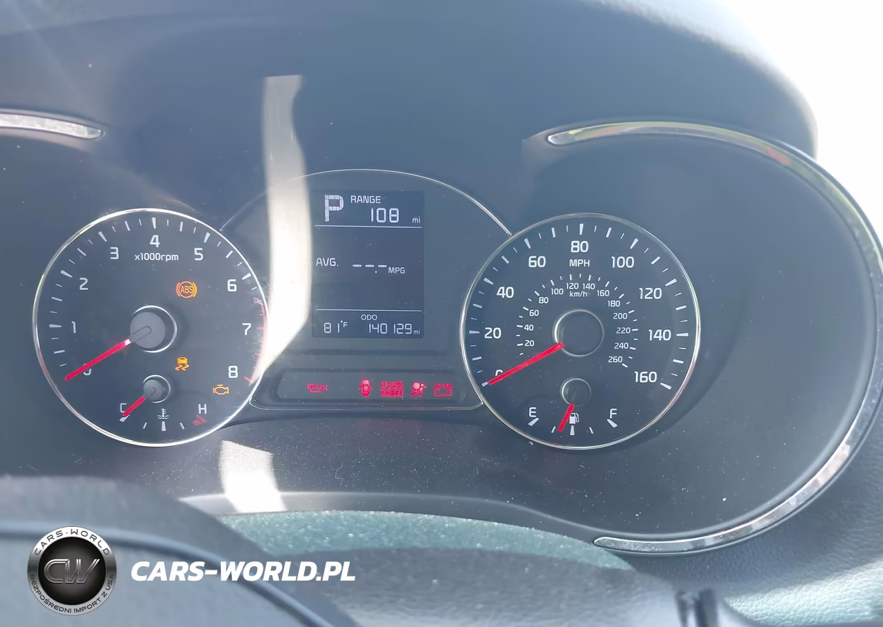 2018 Kia Forte Lx VIN:3KPFK4A77JE260010 - 7