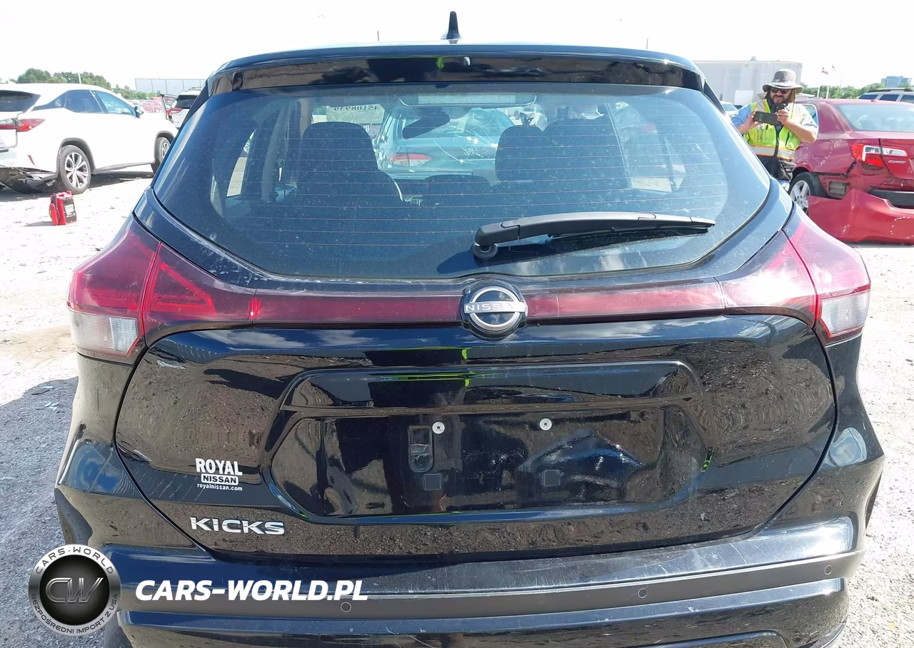 NISSAN KICKS S VIN:3N1CP5BV5RL482644 - 17