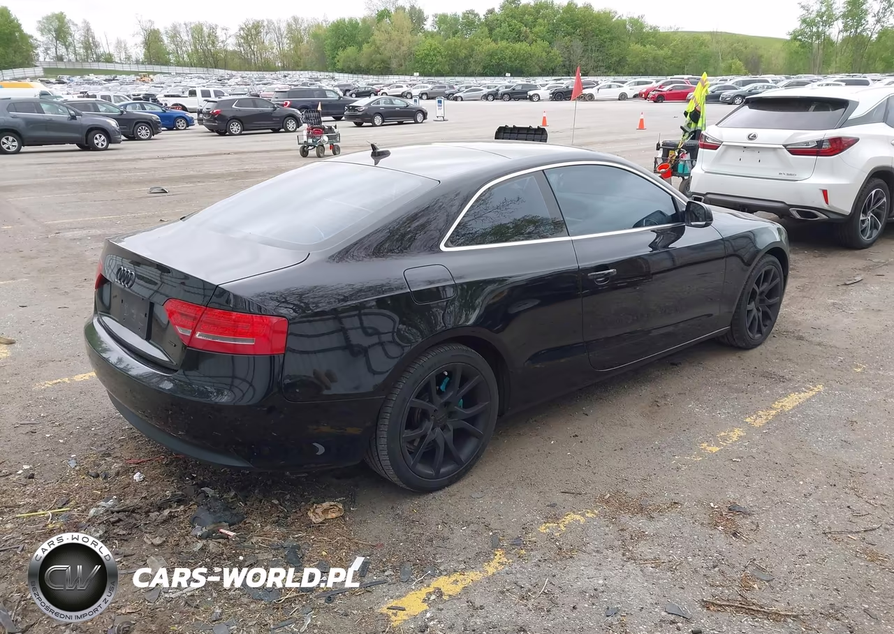 2012 Audi A5 2.0T Premium VIN:WAULFAFR6CA042854 - 4