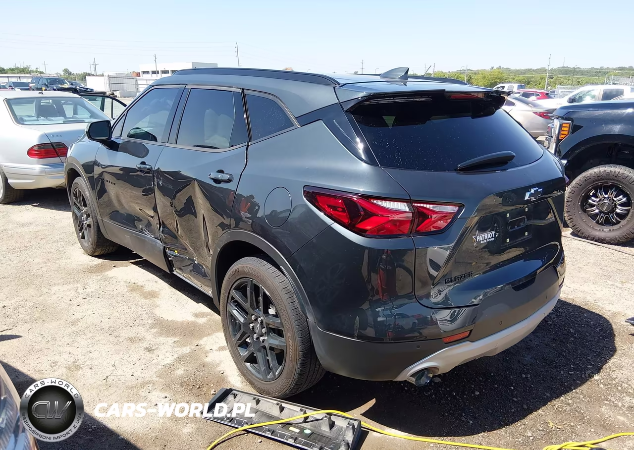 2020 Chevrolet Blazer Fwd 2Lt VIN:3GNKBCRS6LS562420 - 3