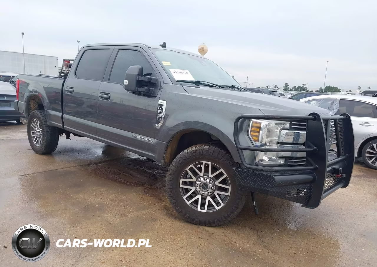 2019 Ford F-250 Lariat – zdjęcie 1 z 16