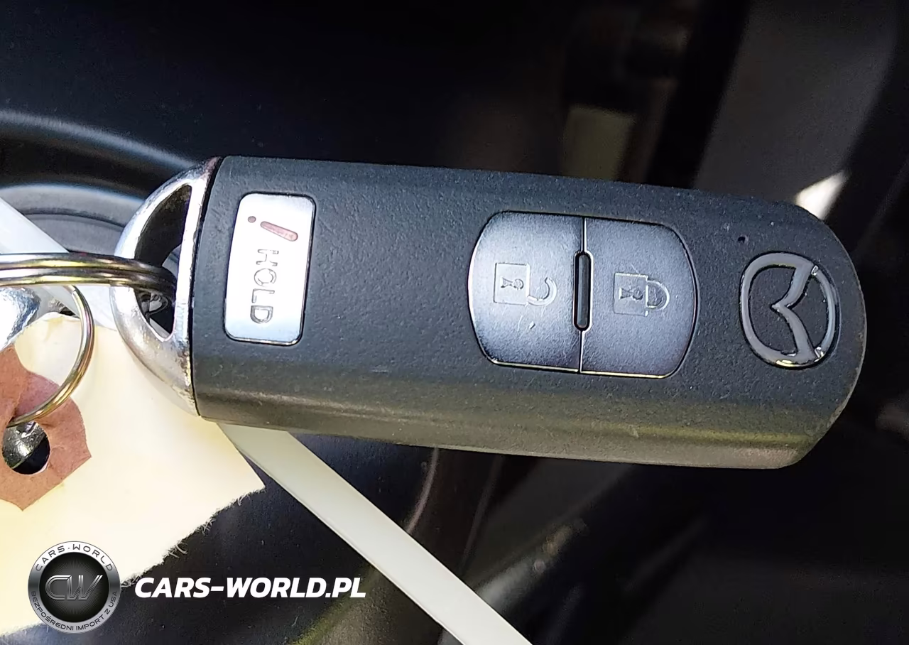 2013 Mazda Mazda3 I Touring VIN:JM1BL1L70D1766888 - 11