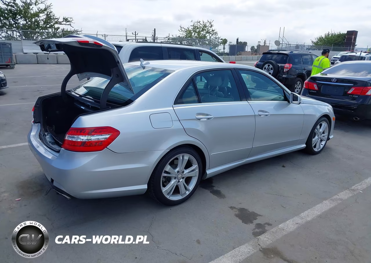 2013 Mercedes-Benz E 350 VIN:WDDHF5KB2DA729071 - 4