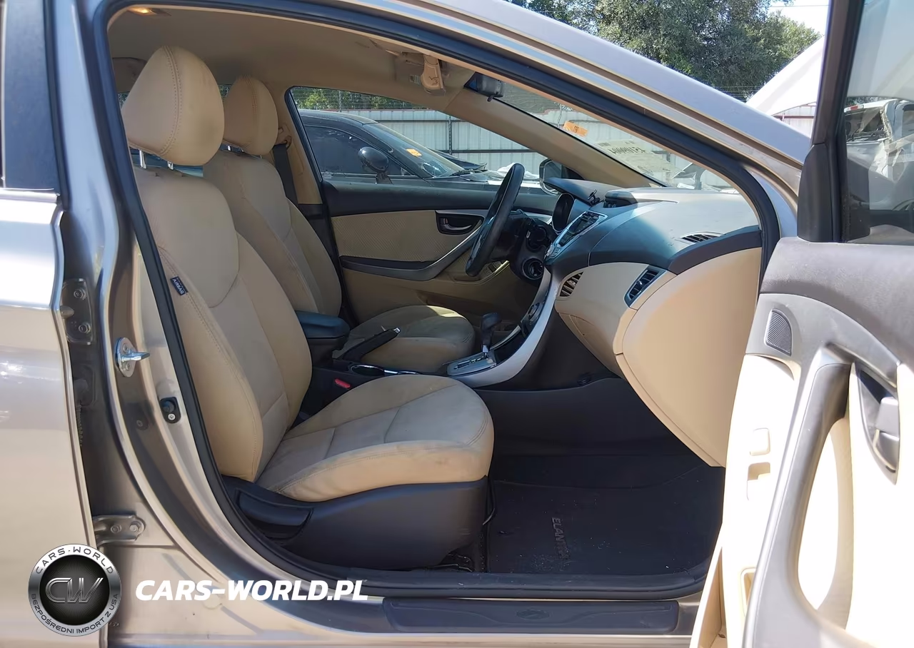 2012 Hyundai Elantra Gls VIN:5NPDH4AE8CH073698 - 5