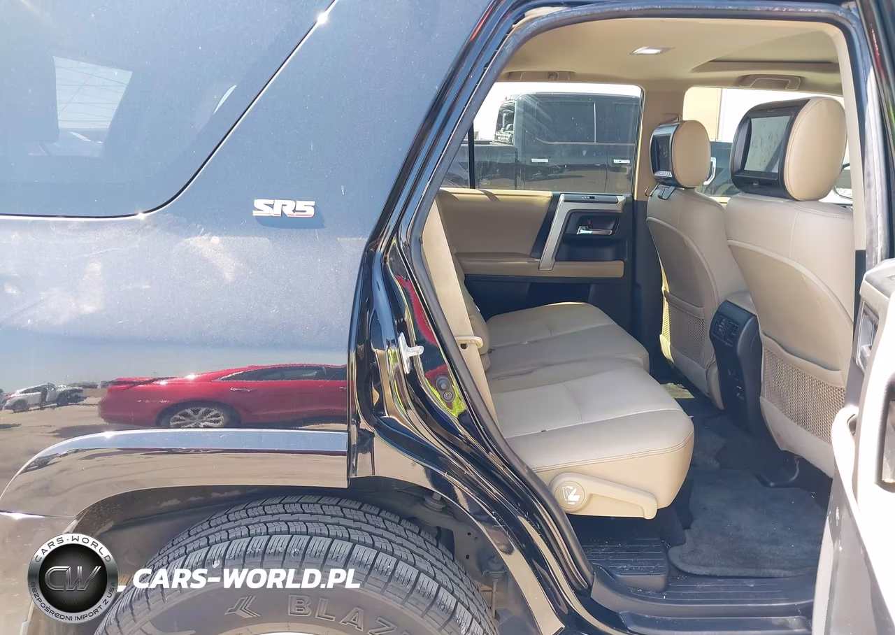 2018 Toyota 4Runner Sr5 Premium VIN:JTEZU5JR2J5172617 - 8