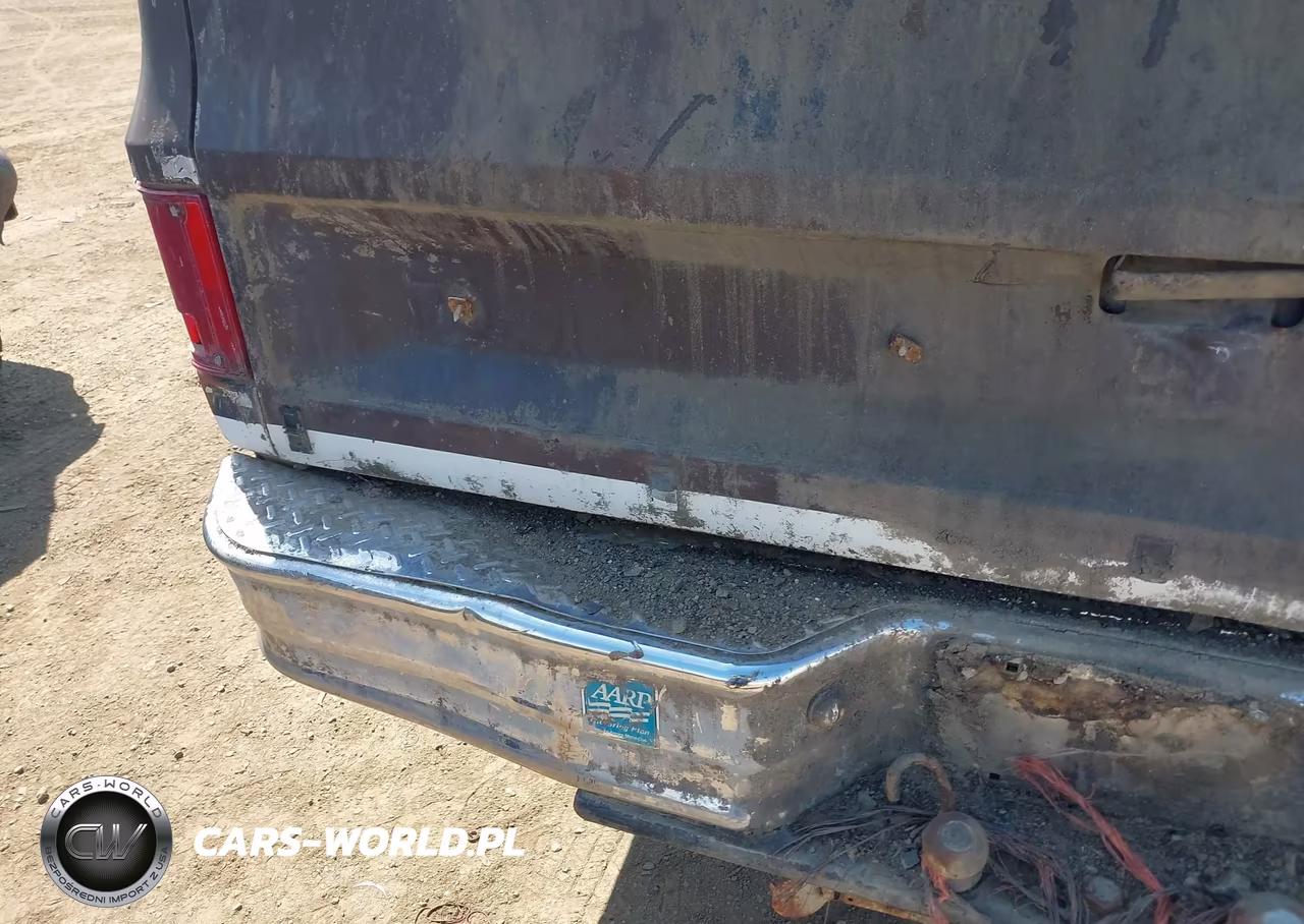 1984 Chevrolet C20 VIN:2GCGC24M3E1232540 - 13