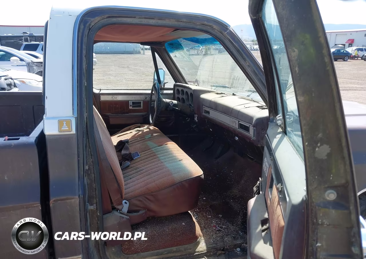 1984 Chevrolet C20 VIN:2GCGC24M3E1232540 - 5