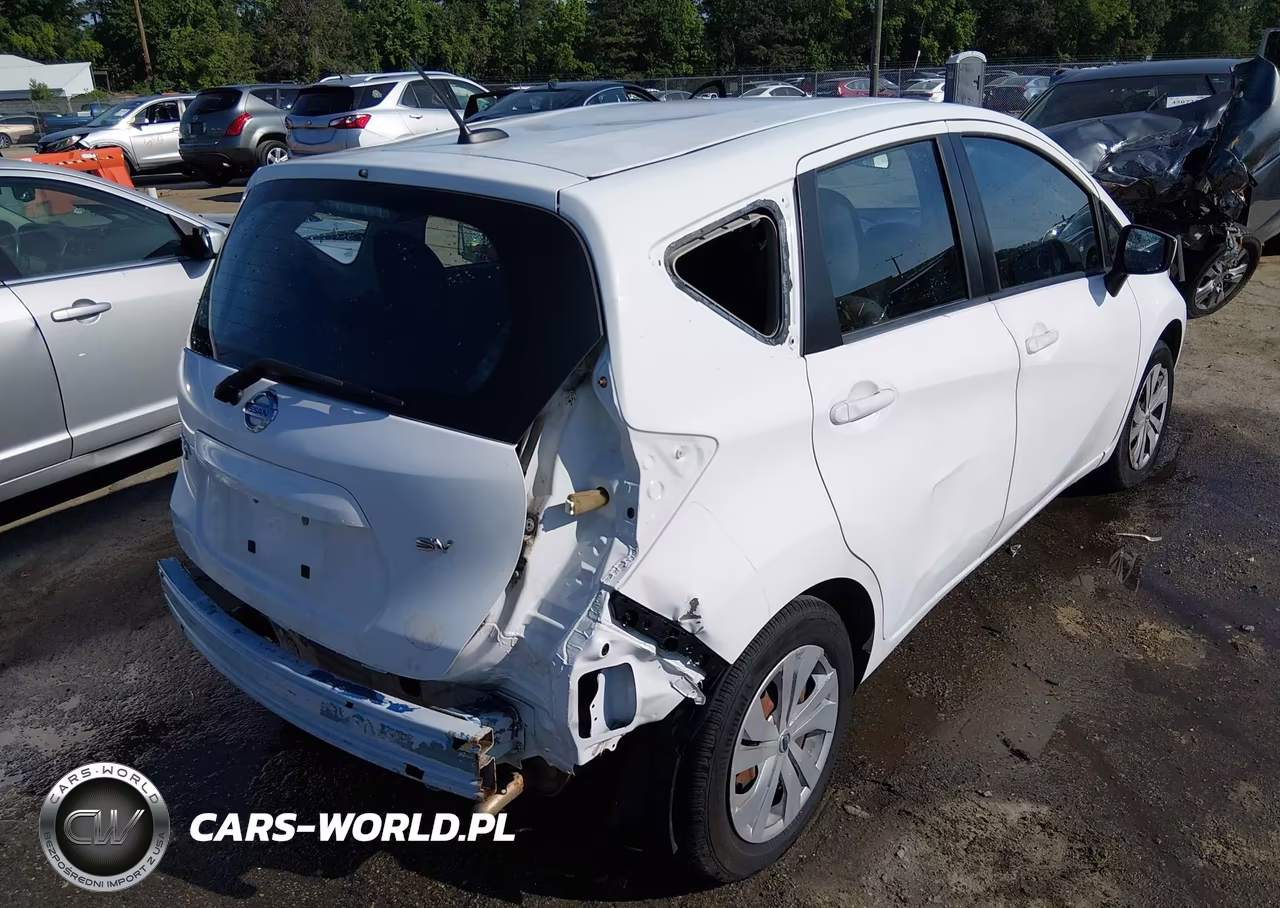2018 Nissan Versa Note Sv VIN:3N1CE2CP6JL356804 - 4